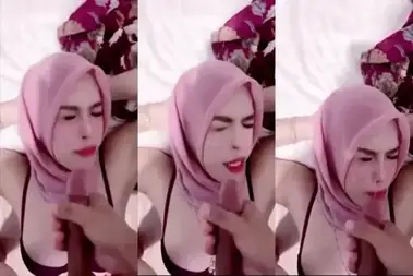 Diyana Sakura Pasrah Muka Basah Crot Air Mani