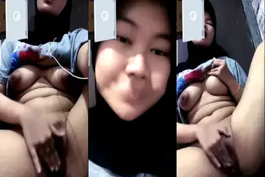 Mahasiswi Hijab VCS Sensual Obati Rindu Pacar
